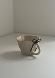 String Bow Mug